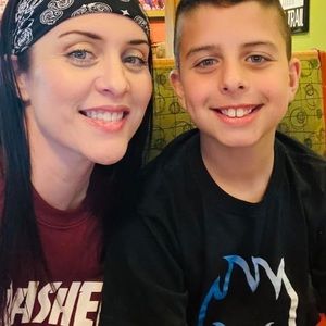 Meet your Posher, Joelle